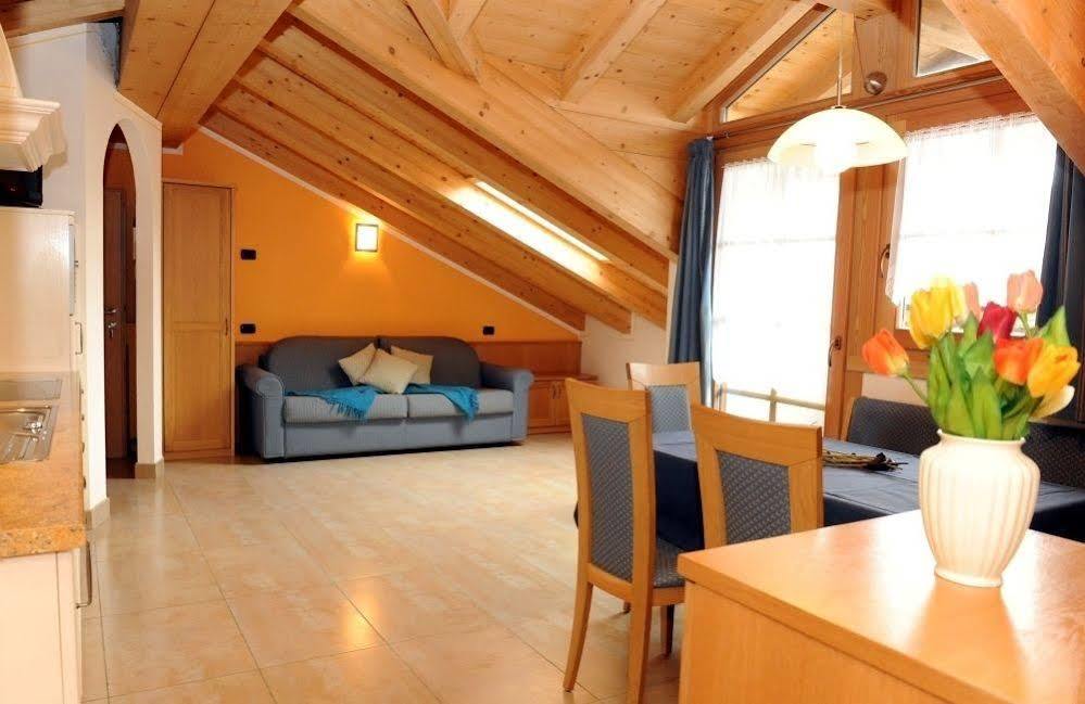 Chalet Tea Da Bondi リヴィーニョ エクステリア 写真